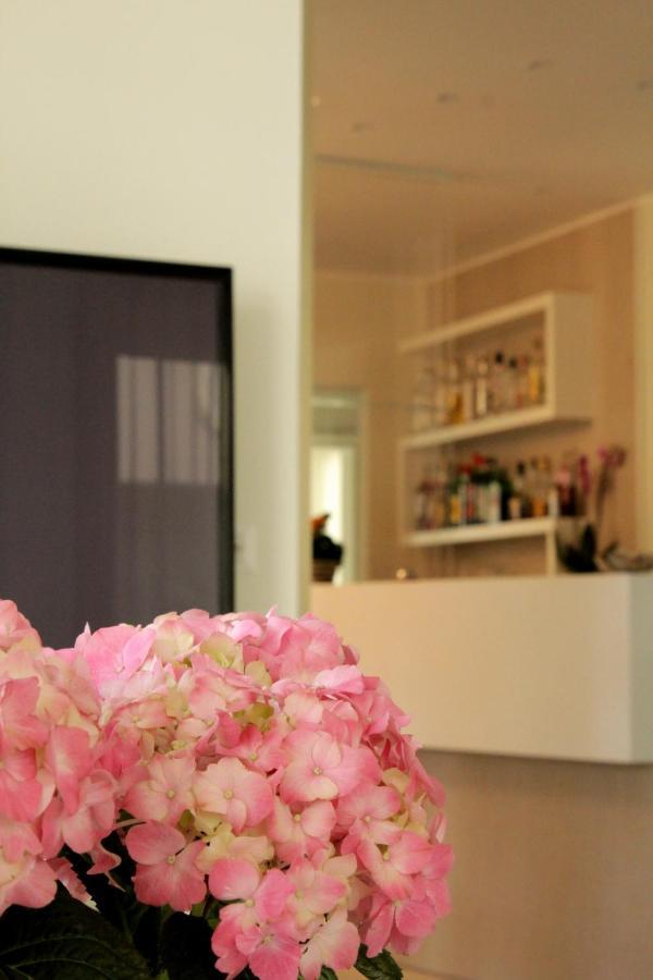Hotel Clara Riccione Esterno foto